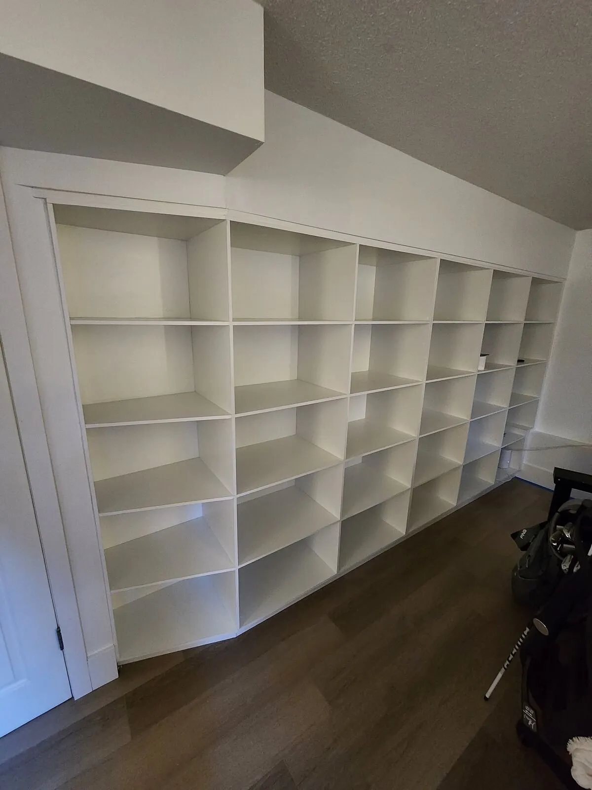 Custom wall-to-wall built-in shelving