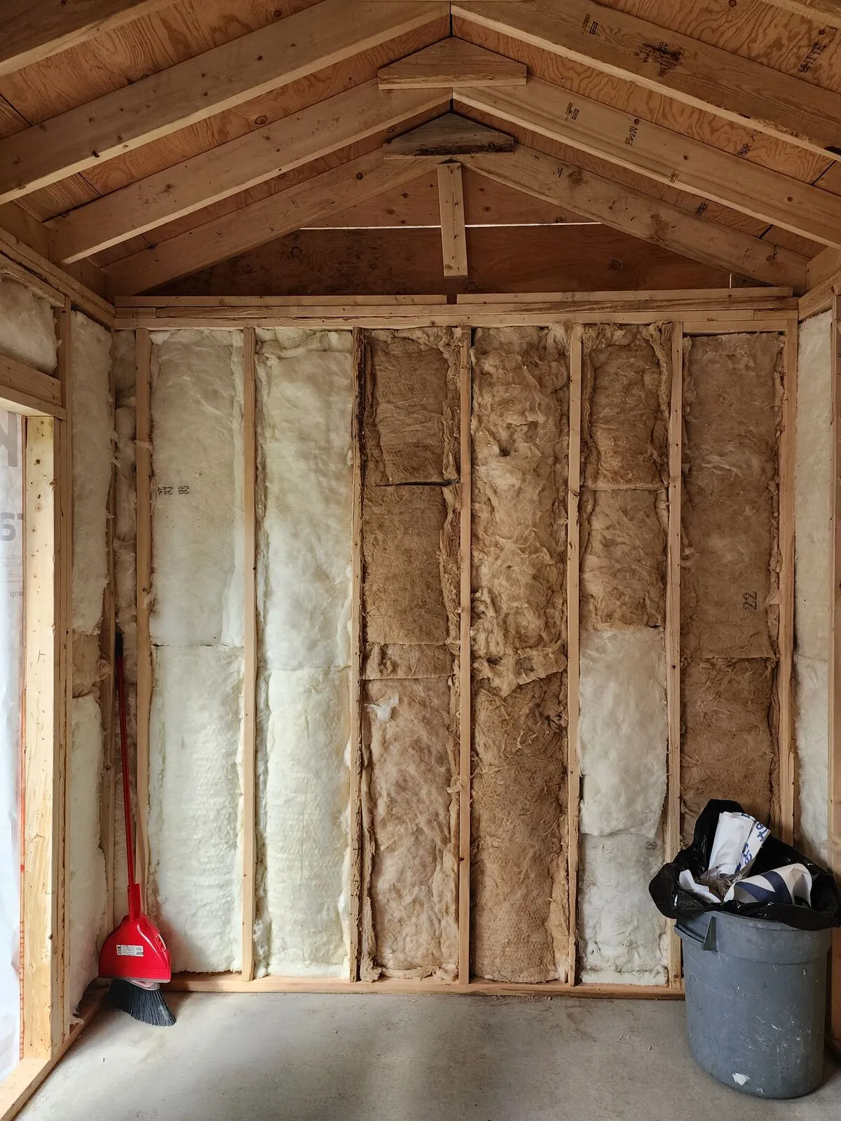 Insulating walls and rafter bays