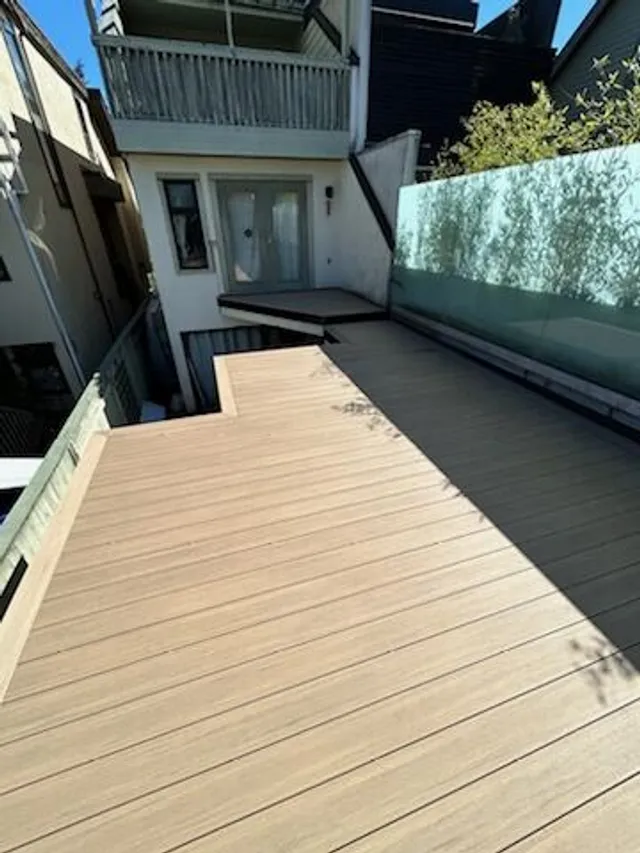 Permitted composite deck over a garage in Kitsilano, Vancouver, built by Valart Solutions