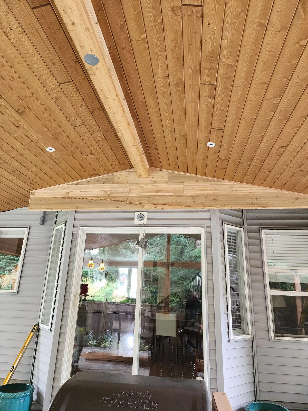 Cedar tongue-and-groove ceiling